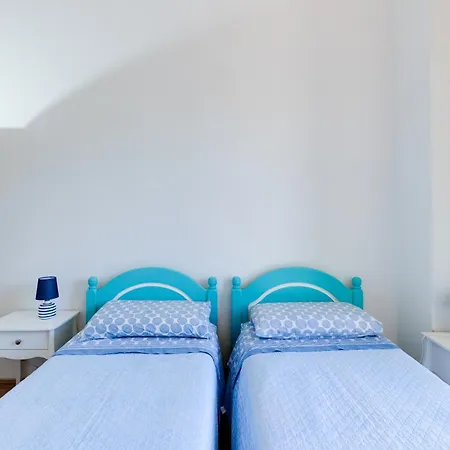 Lucia 240mt Dal Mare Holiday home *