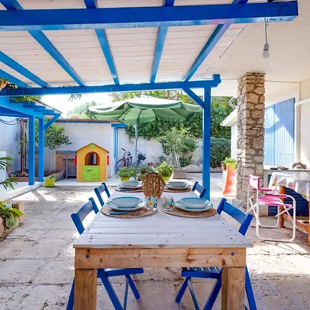 Lucia 240mt Dal Mare Vakantiehuis *